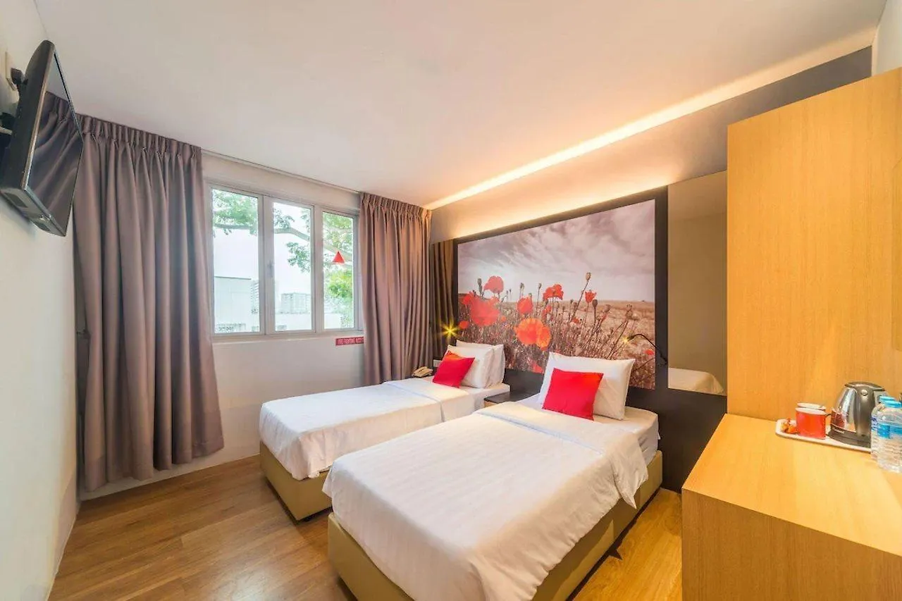 Hi Hotel Dot Singapore 3*,