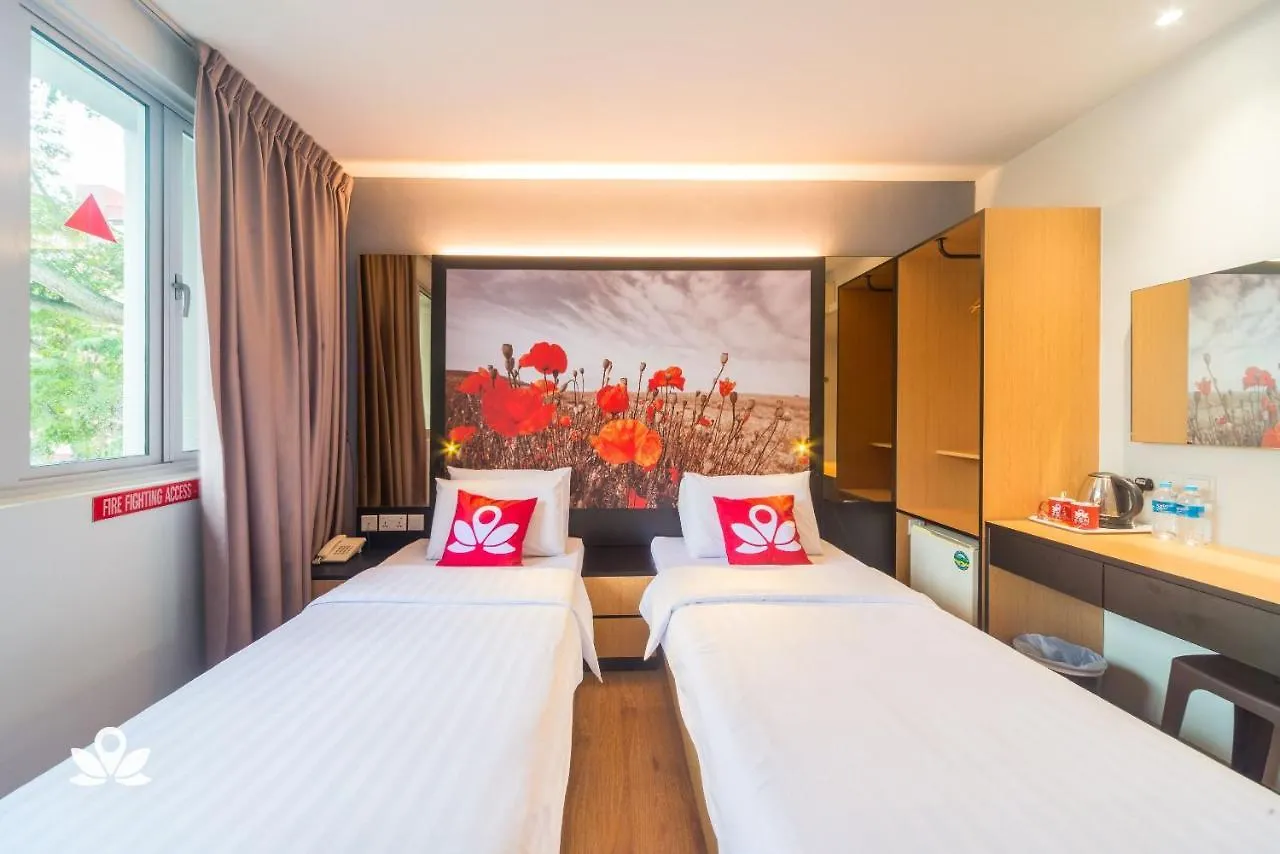 ***  Hi Hotel Dot Singapore Singapore