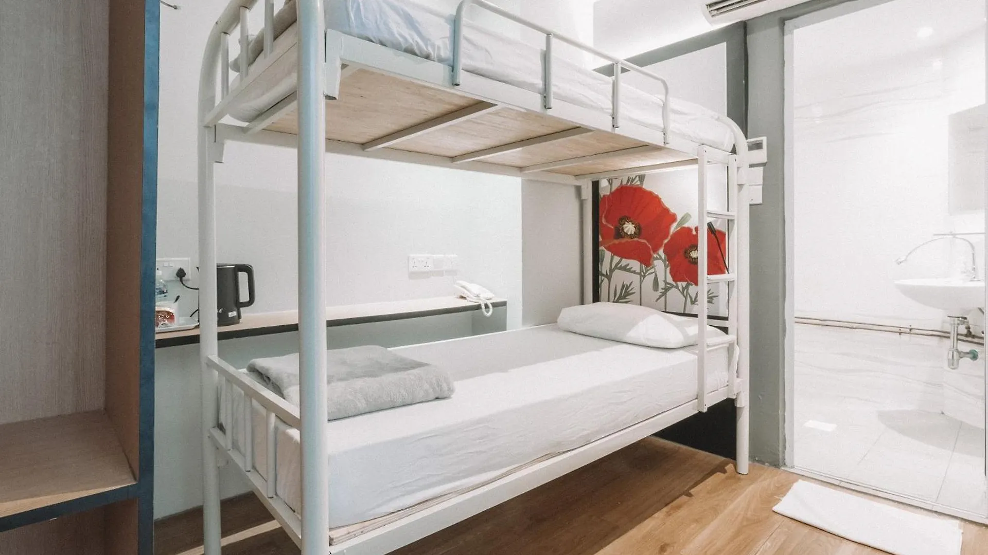 Hi Hotel Dot Singapore